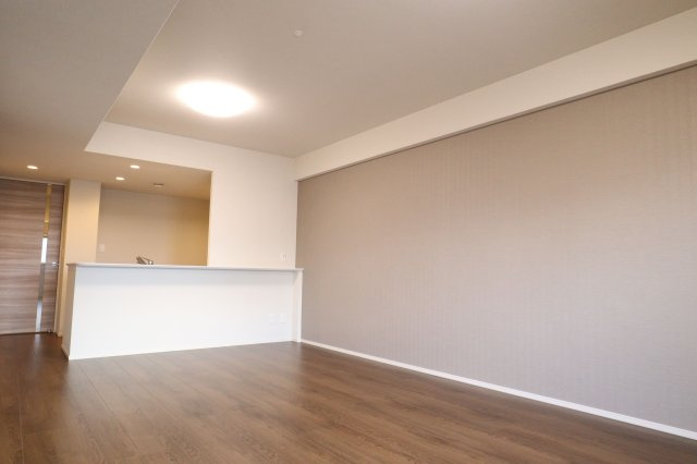 ジョワイユ新大阪の居間・リビング