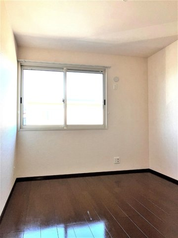 【寝室】 | コンフォート山脈(やまなみ) | 『コンフォート山脈』