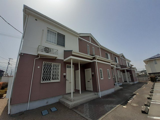 アンソレイエ本郷の外観