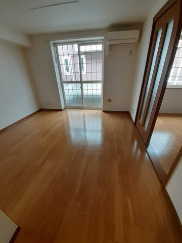 アンソレイエ本郷の内装