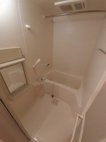 アンソレイエ本郷の浴室