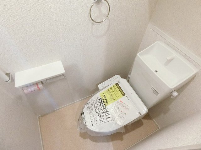 アンジーハウスⅠのトイレ