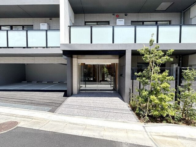 CREALpremier西馬込のエントランス