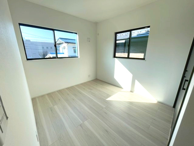 マ・メゾン　佐伯区海老園3丁目　№102のその他|納戸　5.2帖