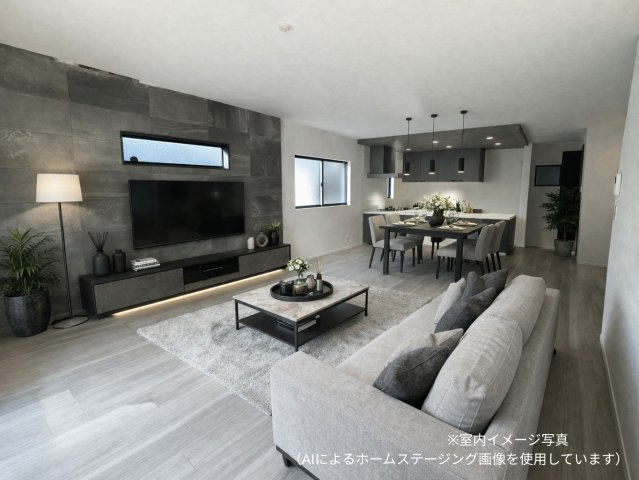 マ・メゾン　佐伯区海老園3丁目　№102の居間・リビング|ＬＤＫ18.7帖
ダイニングテーブルやソファを
置いてもゆとりがあります。