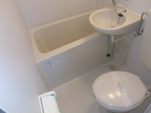 コーポアラカワの浴室