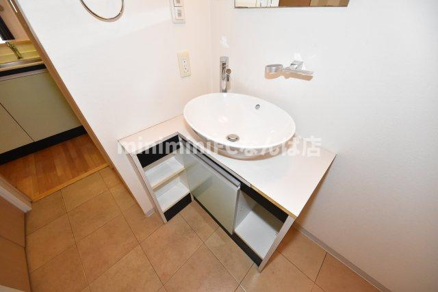 ウォブ新町の洗面所