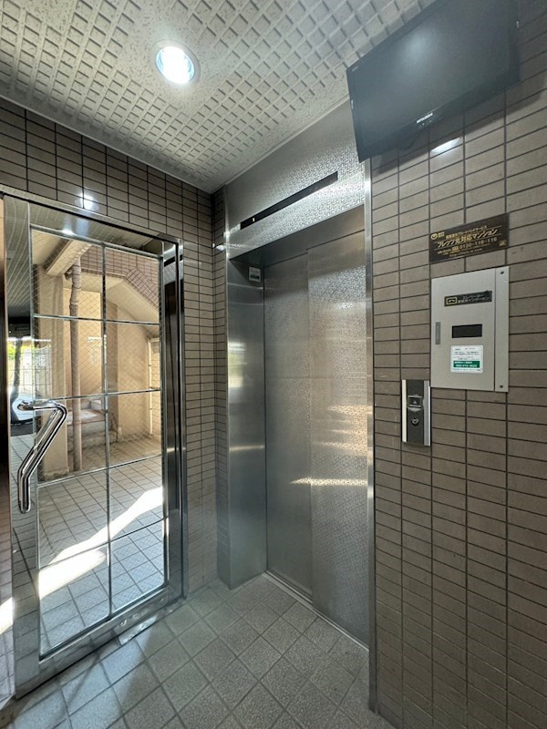 いわき6番館の外観