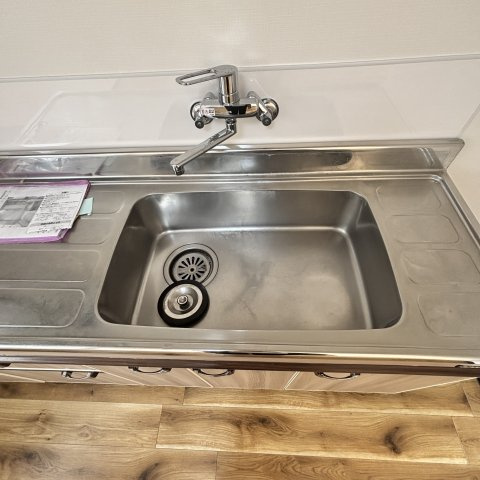 室蘭市小橋内町1丁目21-7戸建のキッチン