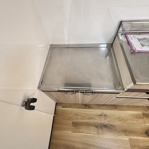 室蘭市小橋内町1丁目21-7戸建の玄関