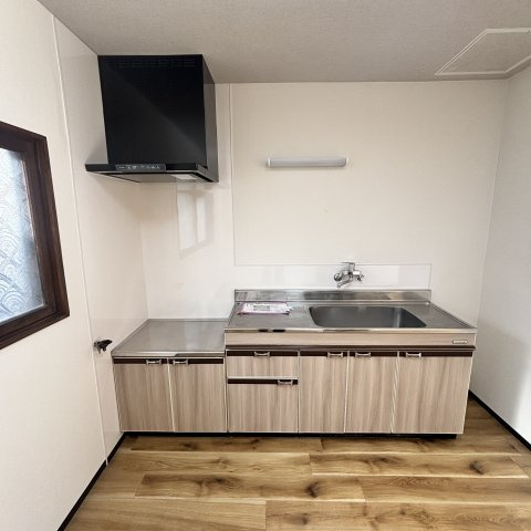 室蘭市小橋内町1丁目21-7戸建のキッチン