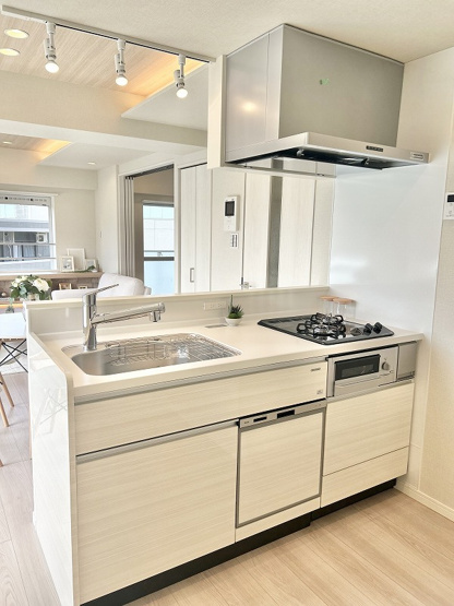 【キッチン】 | ★仲介手数料無料★春日ビューハイツ（都心好立地で投資物件で資産運用しませんか、通貨下落にハードアセットがおすすめです）