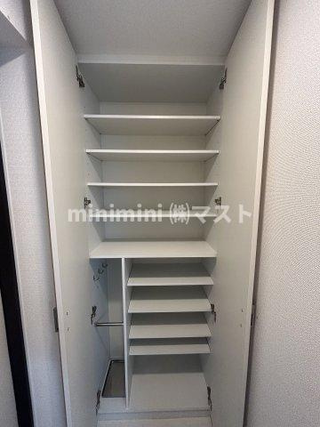 エステムプラザ福島ジェネルの収納