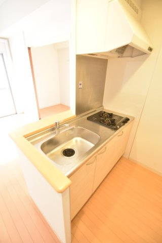 大阪市都島区片町２丁目の賃貸マンションのキッチン