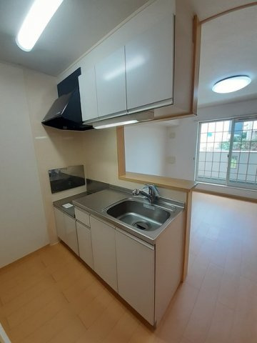 ジェルメ千本杉Ⅱのキッチン|使い勝手の良いカウンターキッチン♪