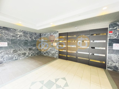 【エントランス】 | Mid Court新大阪