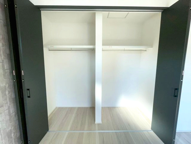 マ・メゾン　佐伯区海老園3丁目　№102の完成予想図|玄関ドア