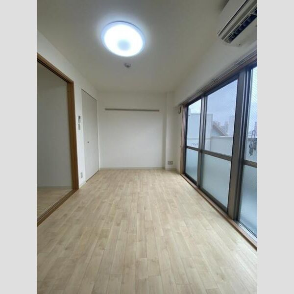 ベルデュール楓の居間・リビング