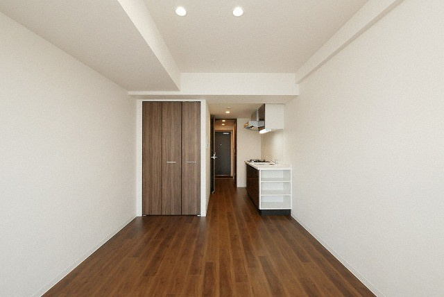 MELDIA CREST NAMBA SOL TERRACE　の居間・リビング