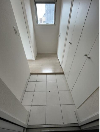 EAST AKIHABARAの玄関