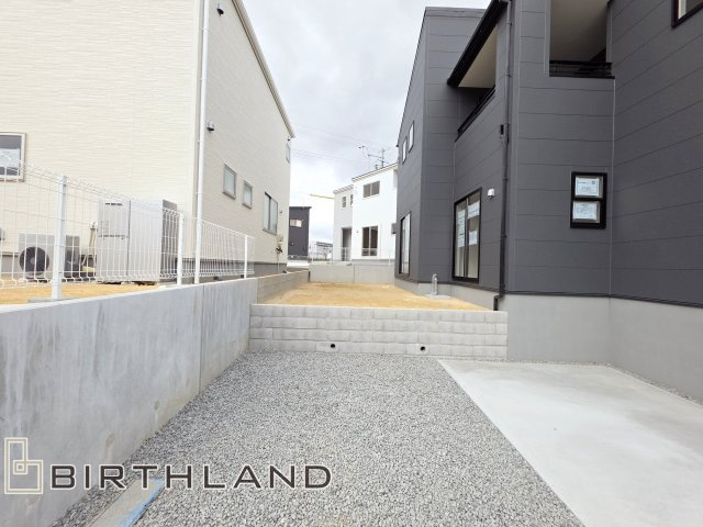 新築戸建・新築建売　須賀川市森宿字安積田【長期優良住宅】西袋一小・西袋中の駐車場