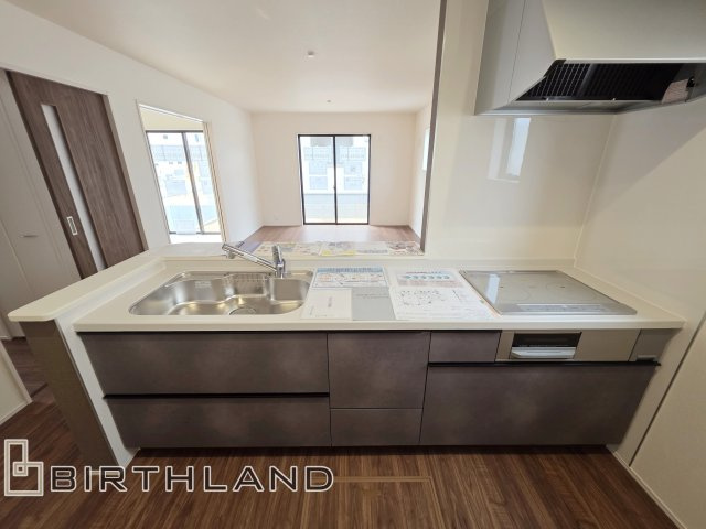 新築戸建・新築建売　須賀川市森宿字安積田【長期優良住宅】西袋一小・西袋中の独立洗面台