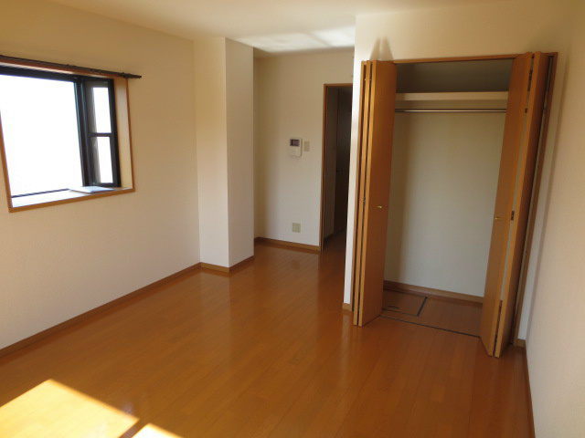 ロイヤルプレジオ菅田の収納