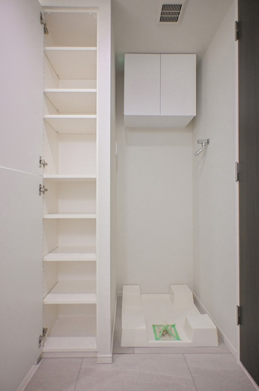 【収納】 | ★仲介手数料無料★DEUX TOURSイースト(オーナーチェンジ物件）