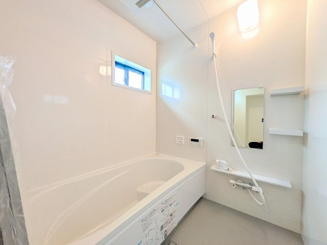 八王子市　めじろ台　新築一戸建ての浴室|～のびのびくつろげるバスルーム　１日の締めくくりに癒やしのバスタイムを～