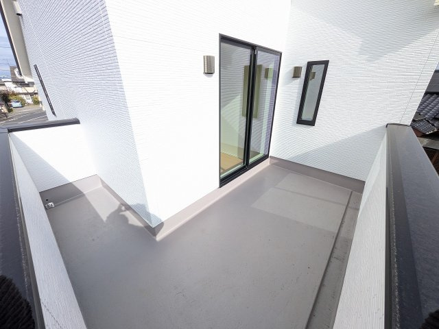 八王子市　めじろ台　新築一戸建てのバルコニー|～開放感のあるバルコニー～