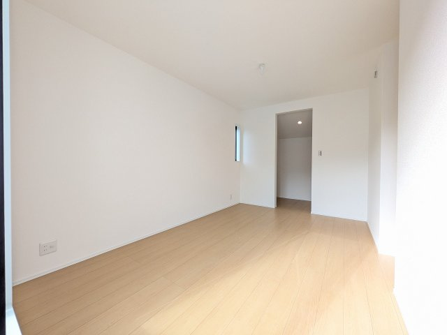 八王子市　めじろ台　新築一戸建ての収納|～ウォークインクローゼットでお荷物がスッキリ収まります～