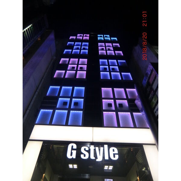 名古屋市中区栄４丁目の店舗一部の外観