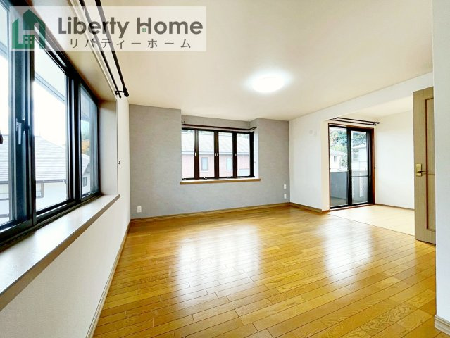 常陸太田市天神林町　中古戸建の寝室