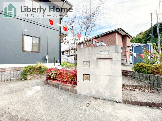 常陸太田市天神林町　中古戸建のエントランス