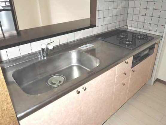 アトラクティブＳ・Ｔのキッチン