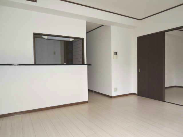 アトラクティブＳ・Ｔの居間・リビング