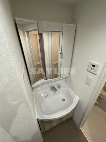 プレサンス長田レジェールの洗面所