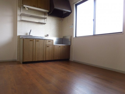 【居間・リビング】 | ルミエールタバタ