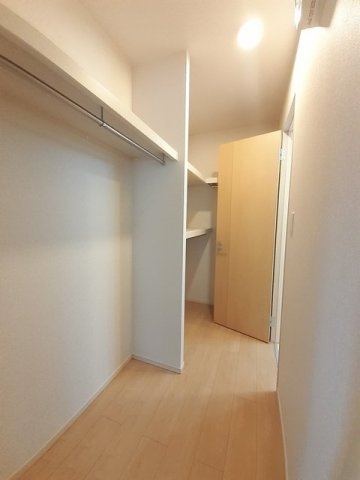 フォレスト　ガーデン　Ｄの収納