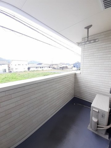 フォレスト　ガーデン　Ｄのバルコニー