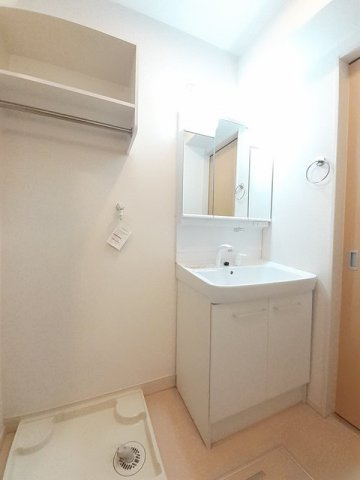 フォレスト　ガーデン　Ｄの洗面所