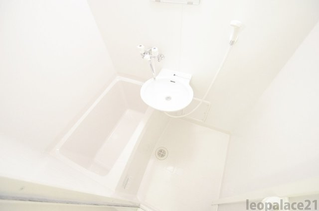 レオパレスアステラスの浴室|備品や設備仕様は号室等により異なります現地をご確認ください。