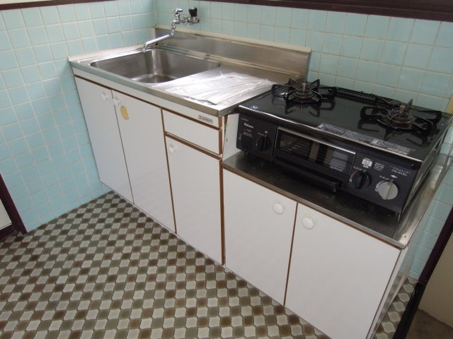 津崎アパートAのキッチン