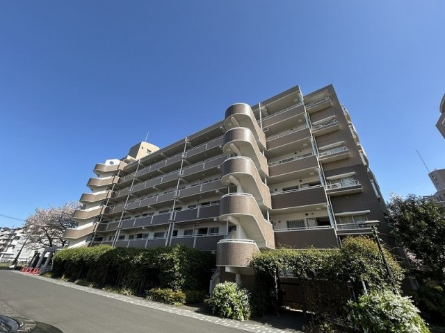 ガーデンコート清瀬４号棟の外観