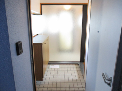 【玄関】 | レジデンス新垣