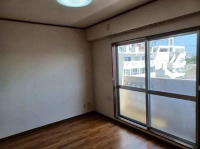 【内装】 | Tパレス