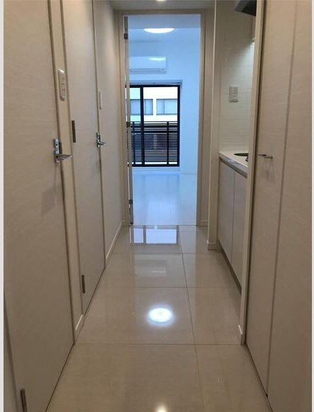 S-RESIDENCE新大阪駅前の玄関