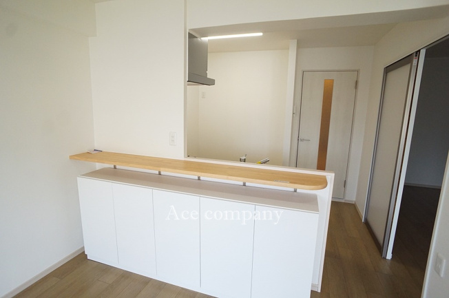 【キッチン】 | ハイマート若江2号棟 | 対面式のカウンターキッチンです♪