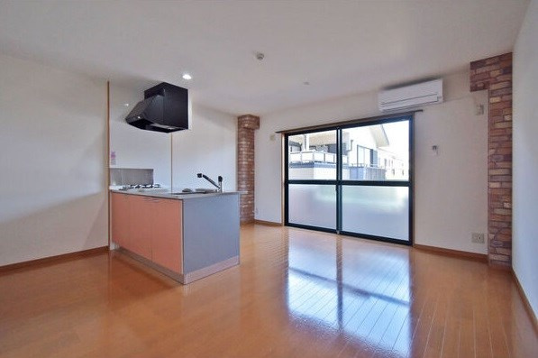 パークフロント香久山の居間・リビング