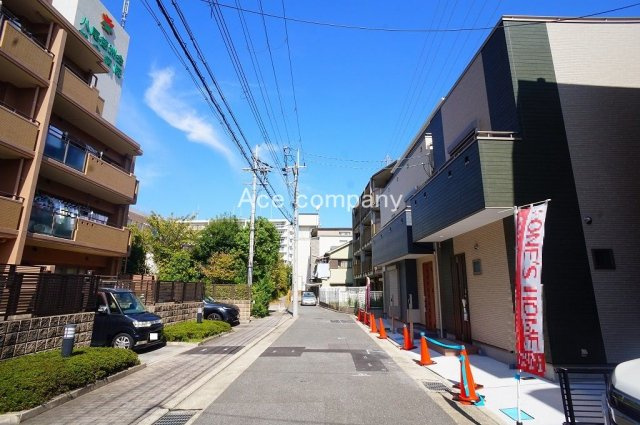 【前面道路含む現地写真】 | 八尾市若草町 | 【前面道路：幅員4.7ｍ☆】リノアス・アリオ八尾も徒歩圏内です♪
